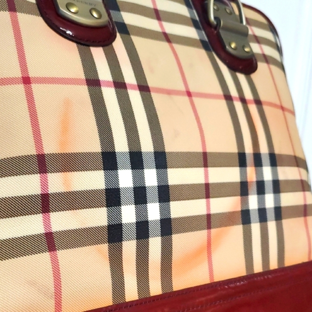 RARE Vintage Burberry Check Burgundy Patent Leather Trim Handle Bag - Picture 16 of 17
